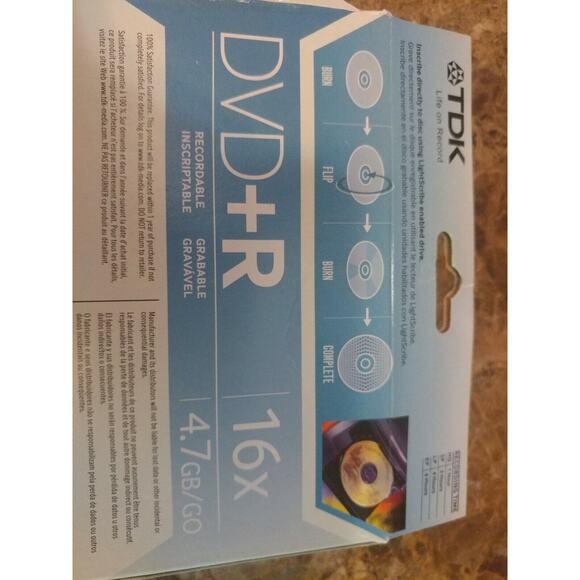 TDK LIGHTSCRIBE DVD+R 16x 4.7GB 10-pk Cakebox + Retail Box - Burn Custom Discs! - Picture 5 of 5